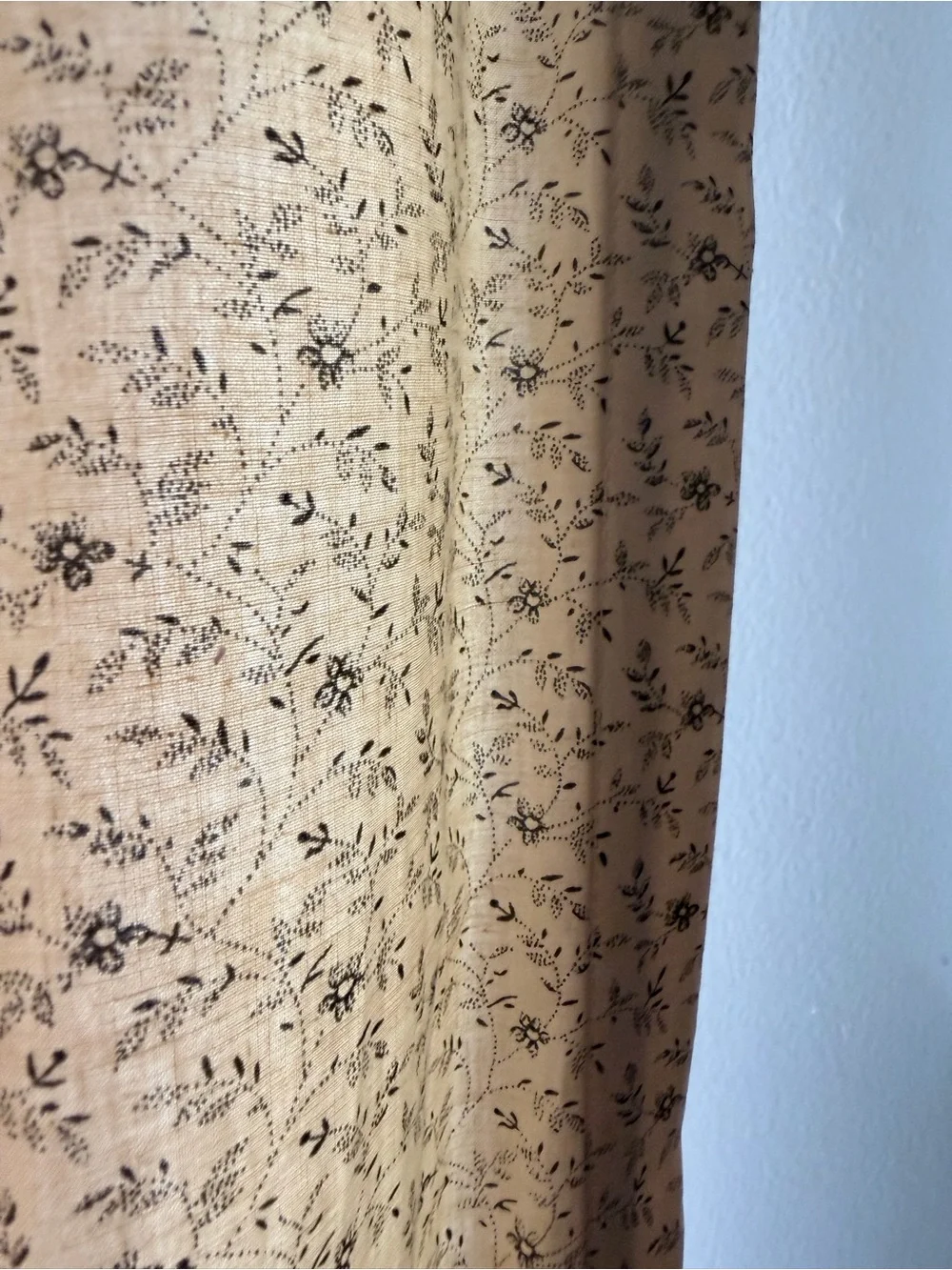 Kettle grove country curtains w/attached appliqué crow &star valance 40x84 tan